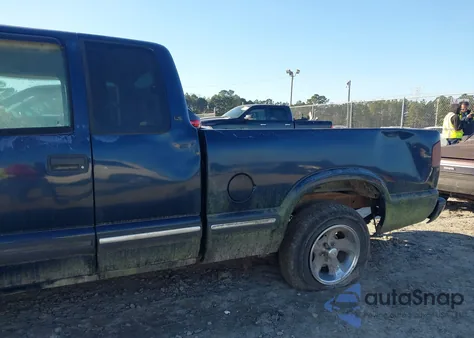 2001 Chevrolet S10 from USA, damaged, VIN 100CS19W018193581